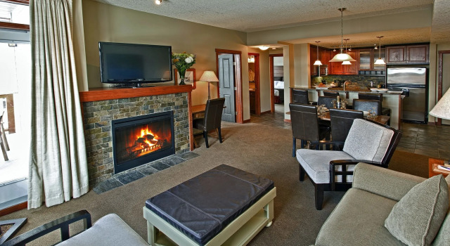 Blackstone Mountain Lodge by CLIQUE, Reserva ahora Hotel Hoteles en Alberta con piscina, Piscina