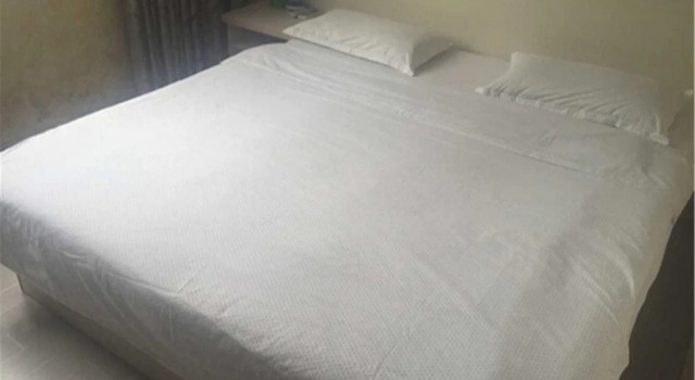 Jinfeng Hostel Anxinbei Road Store, Забронировать Хостел Хостелы Гуйлинь, рядом с Guilin Department Store, Хостел