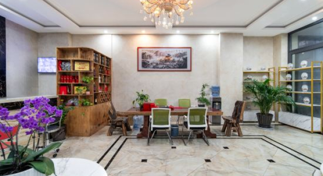 Ning'er Express Hotel, Rezerwuj Hotel Hotele w Pu'er z parkingiem, Parking