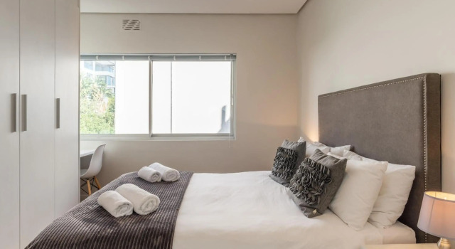 16 Fir ave suites, Забронировать Отель Отели Cape Peninsula с парковкой, Парковка