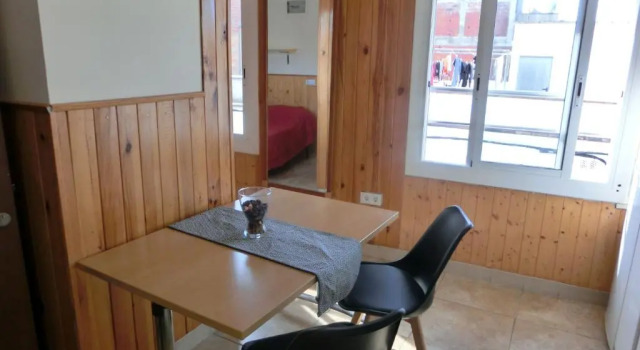 Студия Rosesapparts Estudios & Parking