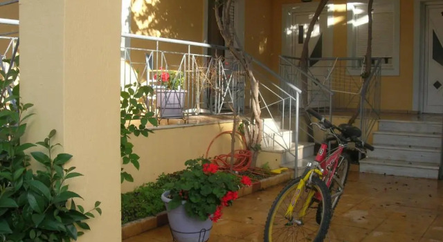 Giorgos Apartments