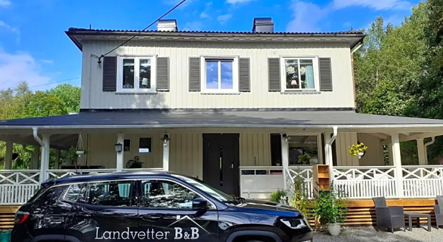 Villa Ekegården, Book Villa  