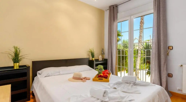 Villa Dorada - PlusHolidays, Varaa Villa Calpe Costa Blanca