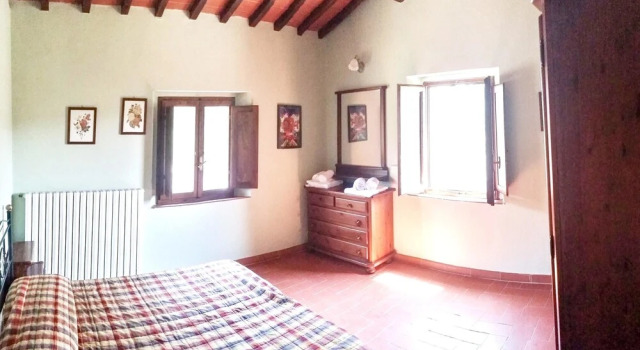 Apartment With one Bedroom in Montaione, With Wonderful Mountain View,, Buchen Sie Ferienwohnung Hotels in Elsa-Tal mit Parkplatz, Parkplätze