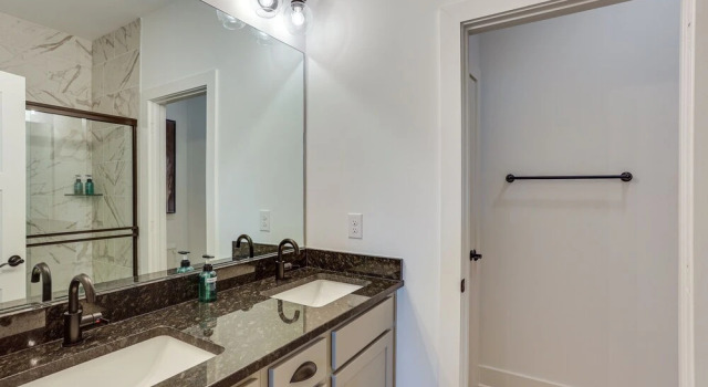 Коттедж Indiana Vacation Rental Near Downtown Louisville!