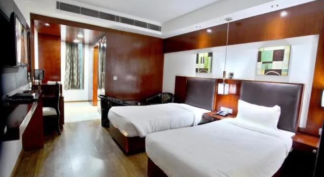 Hotel Shuhul Continental