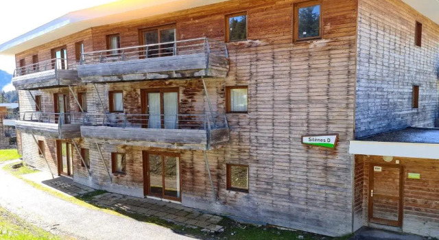 Appartement de 2 chambres a Chamrousse a 150 m des pistes avec terrasse et wifi, Забронировать Апартаменты/квартира Шамрусс Belledonne