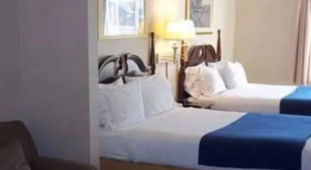 Полулюкс Comfort Inn & Suites Frisco - Plano