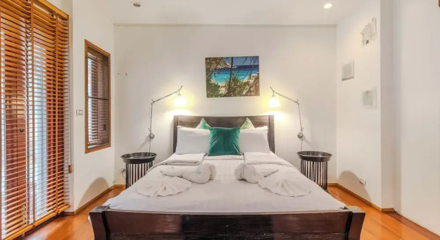 6BR Villa Huge Pool & Mountain View V89, Забронировать Вилла Раваи 