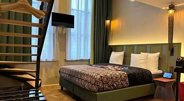 Четырёхместный номер Standard Дуплекс Mister Highland Hotel