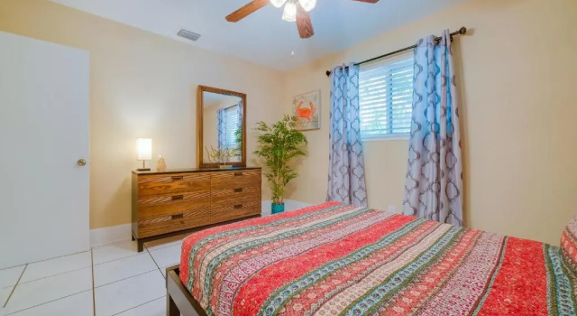 Апартаменты Hainsley Apartments at 1645
