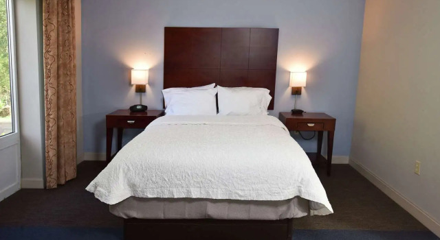 Люкс Hampton Inn Alexander City