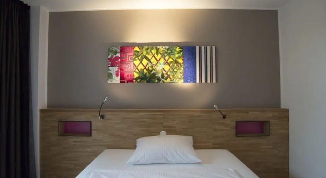 Двухместный номер Comfort с балконом fab Hotel