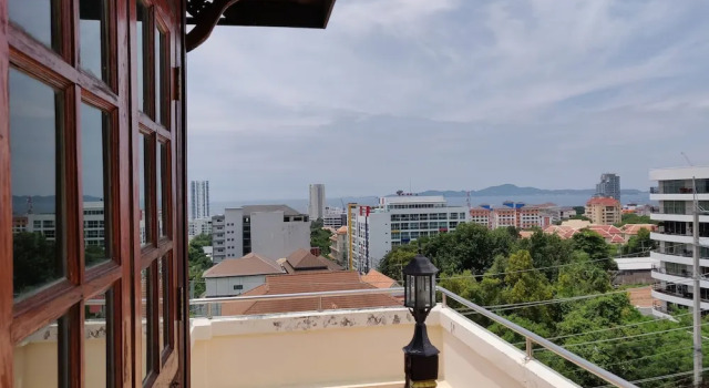 Бунгало Deluxe Amstellux Apartments