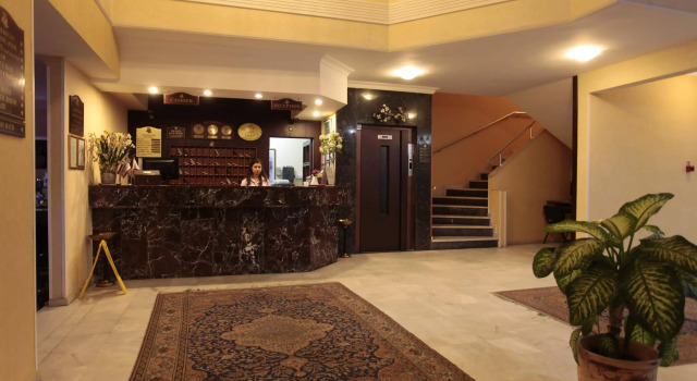 Palm Hotel