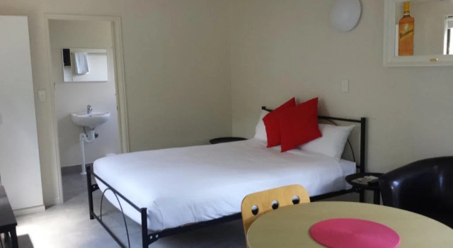 Cane Village Holiday Park, Забронировать Отель Бандаберг Fraser Coast