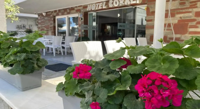 Korali Hotel, Book Hotel Hotels in Thessalia with Parking, Parking