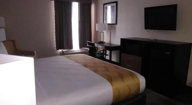 Номер Standard Quality Inn & Suites Mount Vernon