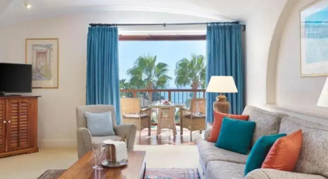 Семейный номер Standard с 2 комнатами с балконом и с видом на море Columbia Beach Resort
