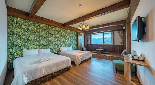 Четырёхместный номер Standard Egmont Resort