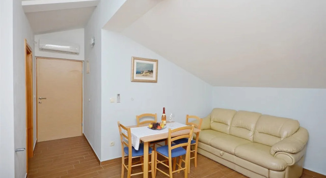 Apartment Ana