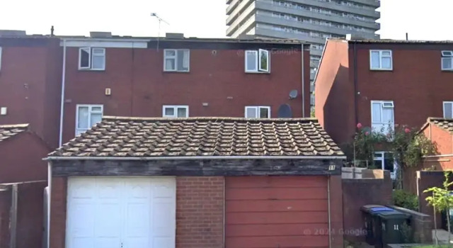 Homestays - Modern House Near Coventry City Centre, Varaa Hotelli Coventry West Midlands