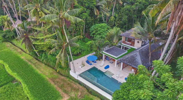 Villa Balinese Luxurious Elegance, Rezervovat Vila Chaty v Bali, Chalupa