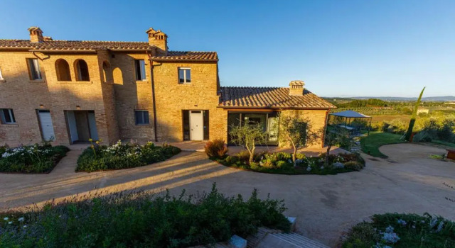 La Fonte Di Santa Regina 16