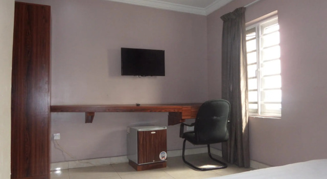 Номер Classic Serena Hotel & Suites