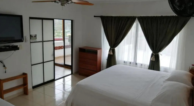 Люкс Deluxe Casa Italia Guest House