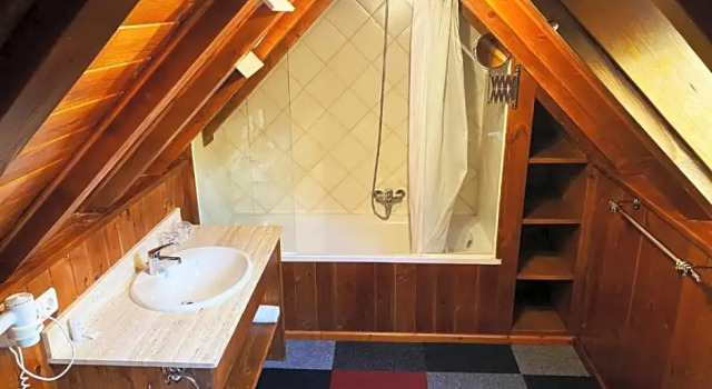 Номер Standard Мансарда Hotel Colomers
