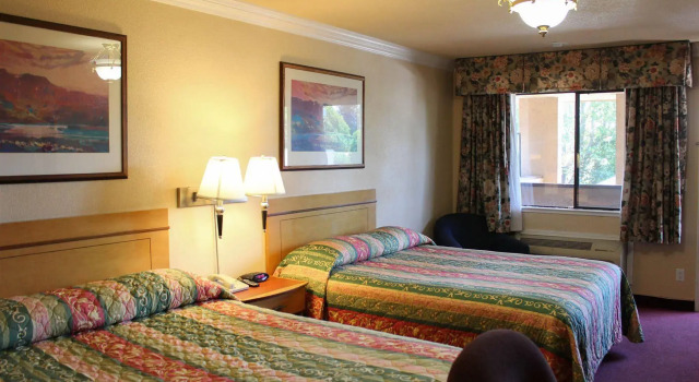 Signature Inn San Jose, Забронировать Отель Сан-Хосе Silicon Valley, рядом с Художественный музей Сан-Хосе