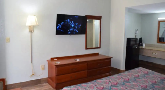 Liberty Inn, Prenota Hotel Waynesboro Georgia