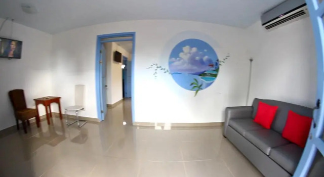 Люкс CLUB IBIZA - Party Hotel & Beach Club