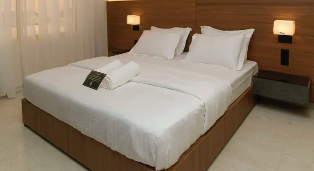 Полулюкс Arjan Park Hotel Al Qadisiyah