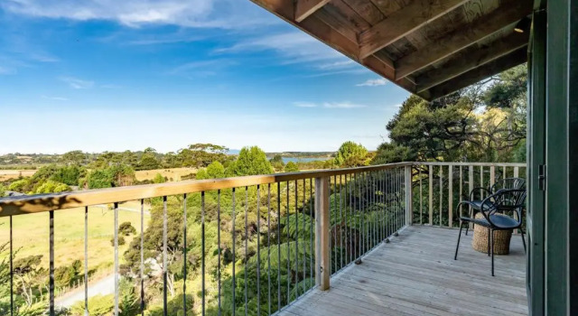 Tui & Nikau Cabins, Забронировать Отель Мангафаи Хедс Kaipara