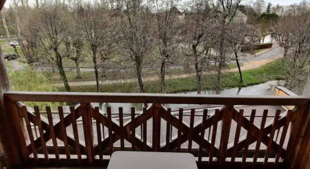 Номер Superior с балконом и с видом на реку Les Saules Parc & Spa - Teritoria