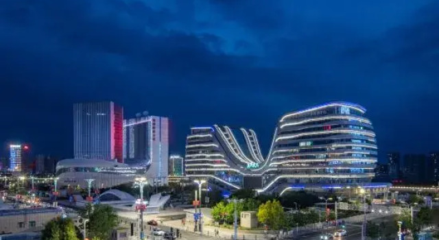 Super 8 Hotel Premier Urmqi High-speed Railway Station