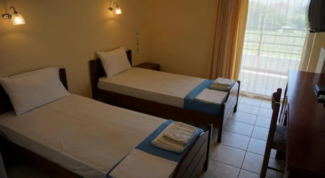 Двухместный номер Standard Iraklis Hotel