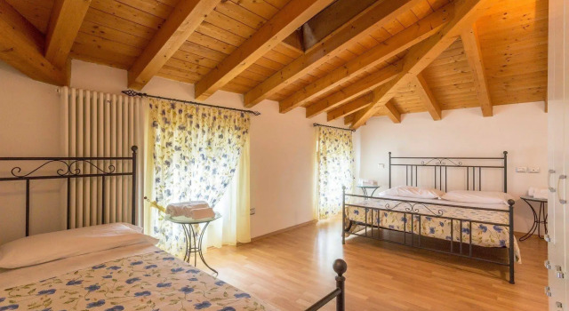 Agriturismo Al Tralcio, Забронировать Фермерский дом Фермерские дома Валеджо-суль-Минчо, Фермерский дом