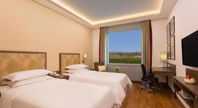 Номер Standard Four Points by Sheraton New Delhi, Airport Highway