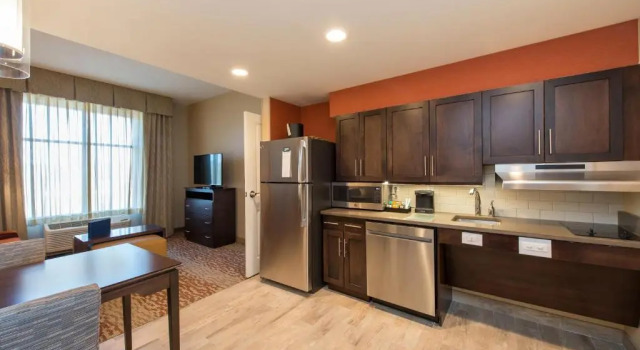 Четырёхместный люкс Homewood Suites by Hilton Boston Marlborough