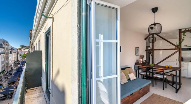 Lovely 2 Bedroom Apartment in the Heart of Lisbon