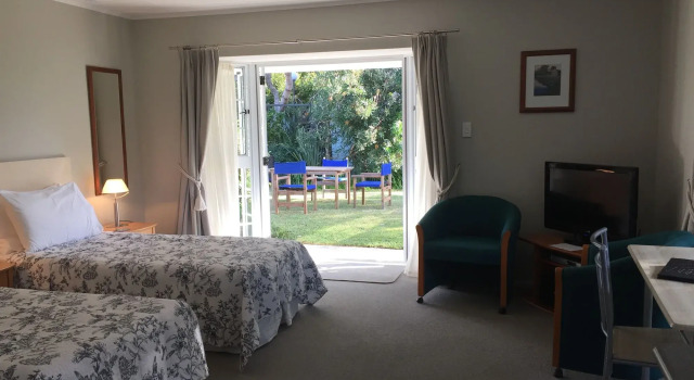Ash Grove Boutique Motel