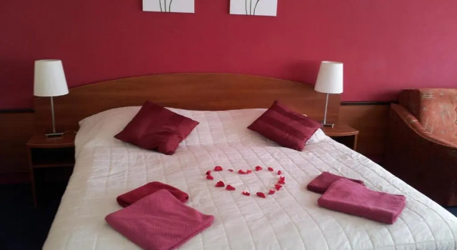Centrum, Reservar Hotel Hotéis em Harrachov com piscina, Piscina