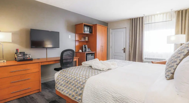 Номер Comfort Hôtel & cie
