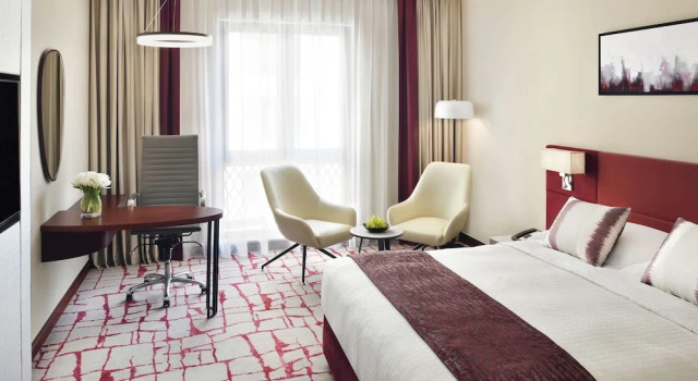 Двухместный люкс Deluxe Mövenpick Hotel & Apartments Bur Dubai