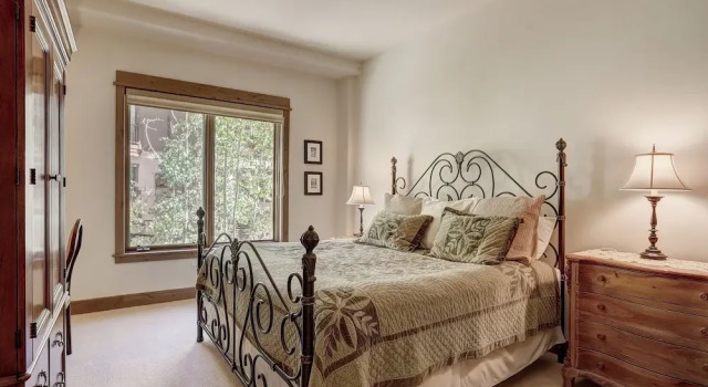 Elegant Updated 3 Bedroom Condo At One Arrowhead Place Condo by RedAwning