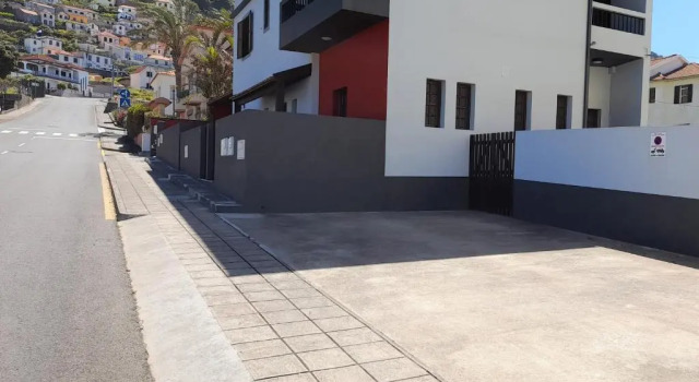 Village Center One Bedroom Apartment